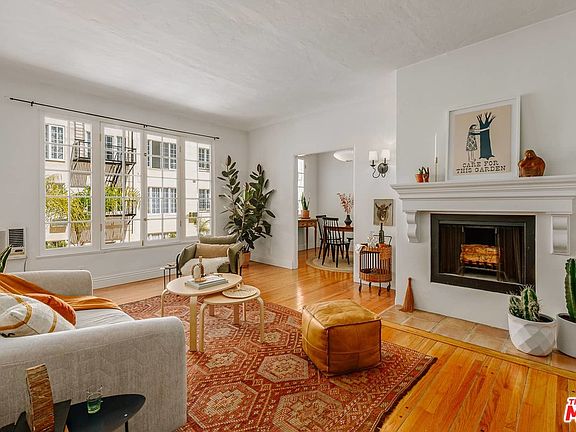 5th image of 1345 N Hayworth Ave APT 208