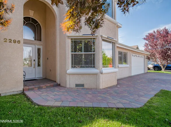 2296 Oak Ridge Dr, Carson City, NV 89703