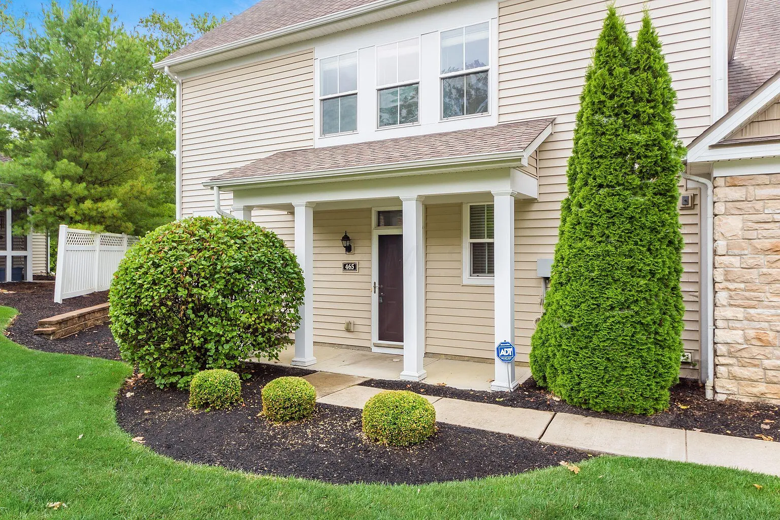 465 Westgreen Ln photo 1