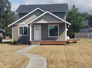 578 D St, Blaine, WA
