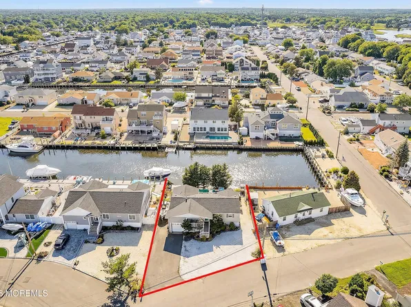3251 Oceanic Drive, Toms River, NJ 08753