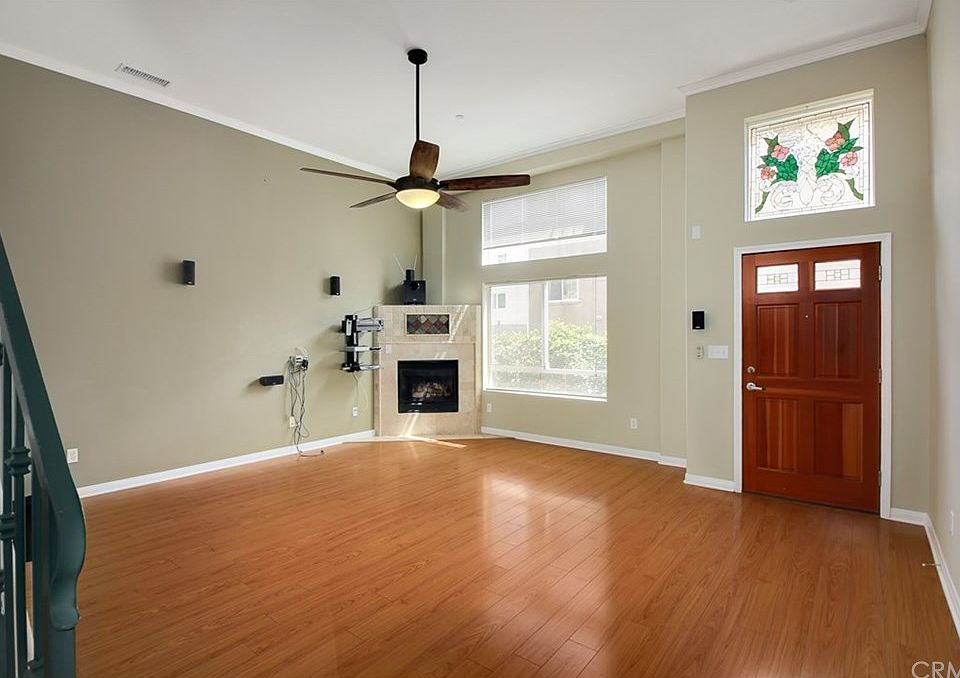 1st image of 12368 Osborne St Unit 19