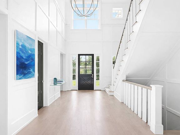 3rd image of 917 Deerfield Rd