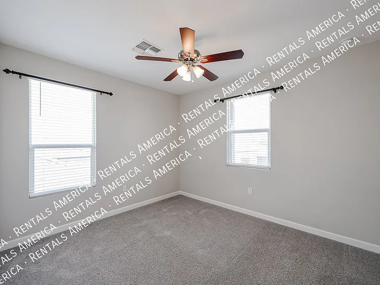 1829 E Saguaro Park Ln — Photo 63