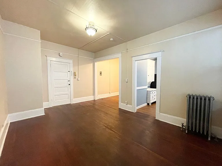 The Winston — Photo 10