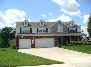 6683 Red Pine Dr, Liberty Township, OH 45044