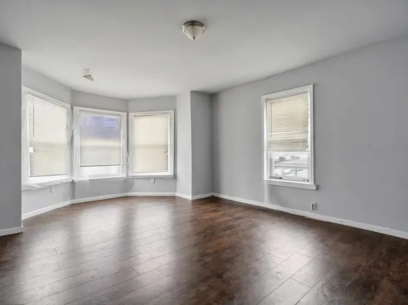 521 E Brinton St APT 2, Philadelphia, PA 19144