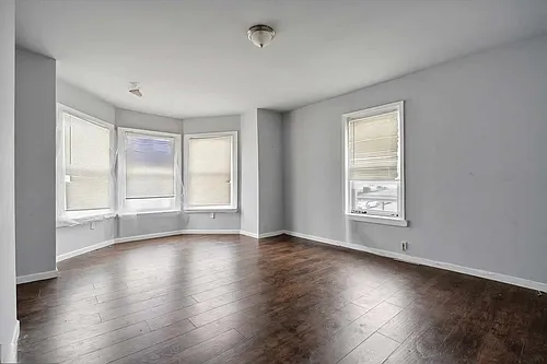 521 E Brinton St #2 Photo 1