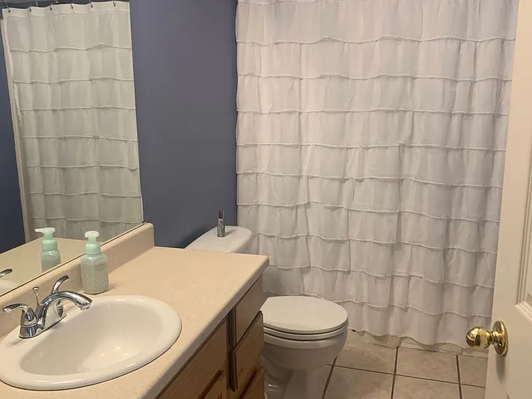 595 N University Ave #221-1 — Photo 6