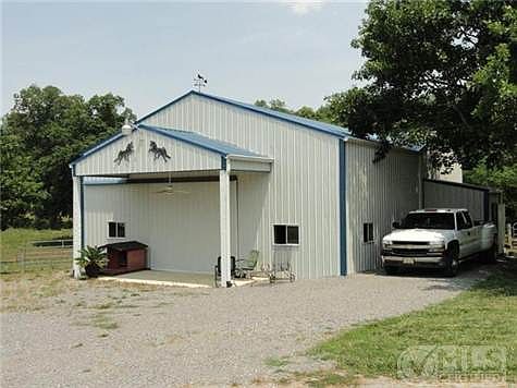 5th image of 2693 Fairfield Pike