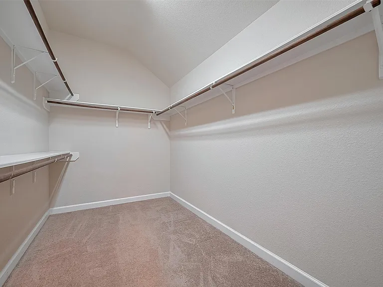 19619 Blair Orchard Ln — Photo 36