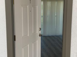 150 S San Jacinto St #Y, Hemet, CA 92543