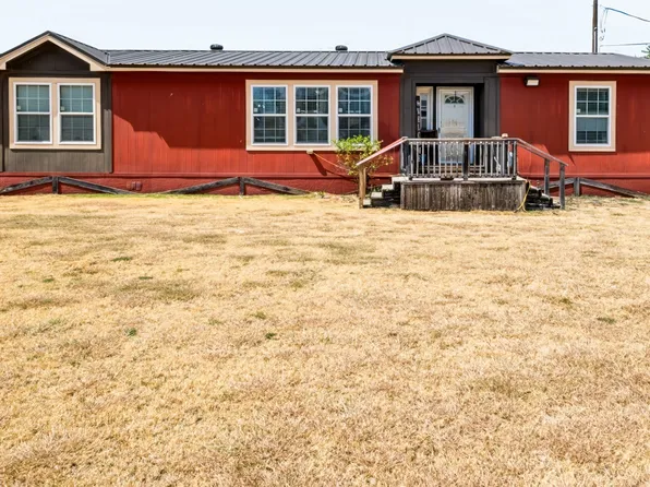 170 Western Lake Dr, Weatherford, TX 76087