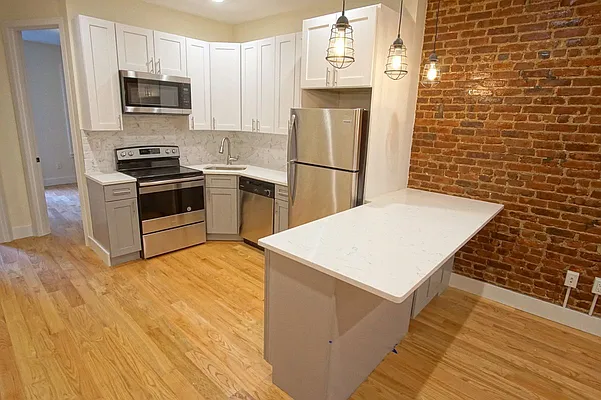 Rented by NY Living Solutions | media 13