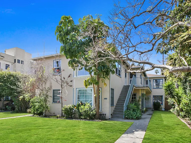 1034 5th St in Santa Monica - 5 blocks to the beach & North of Wilshire Blvd! — Photo 2