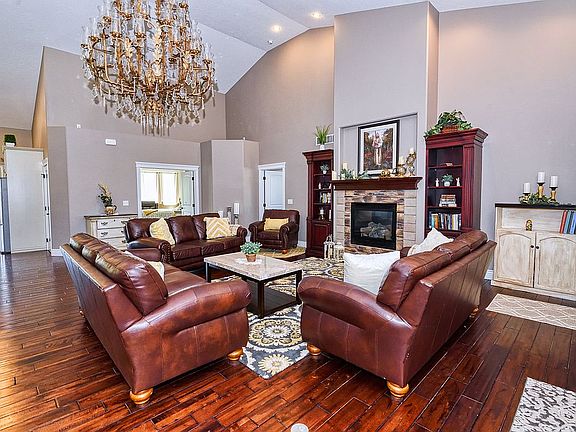 Main Floor Living Area