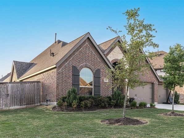 24911 Mountclair Hollow Ln