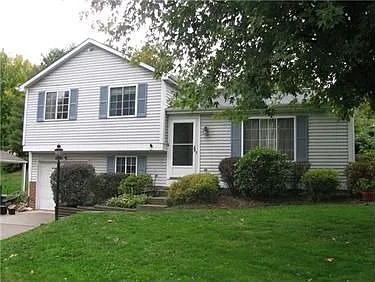 110 Deer Dr photo 1