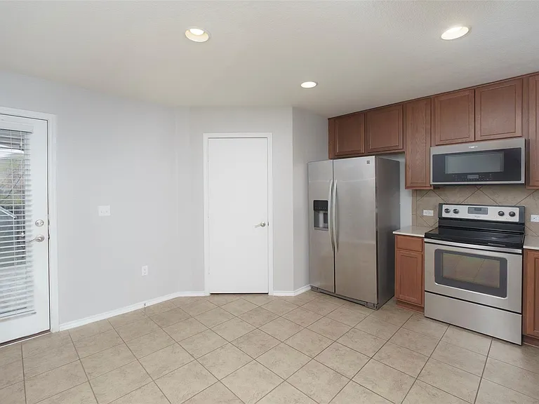 11221 Kirkland Hill Path — Photo 3