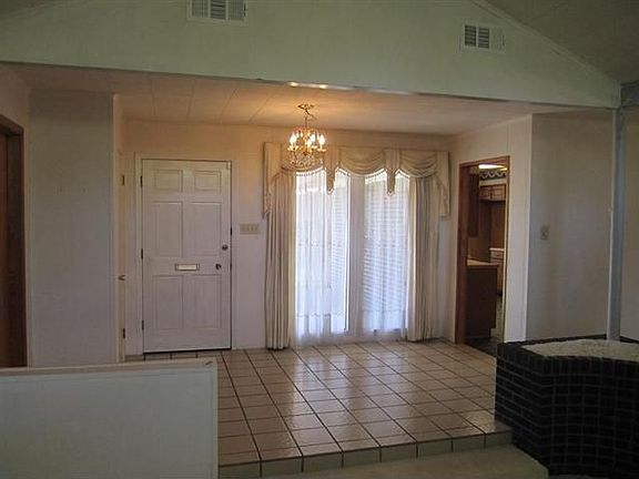 3rd image of 5450 N Caldwood Dr