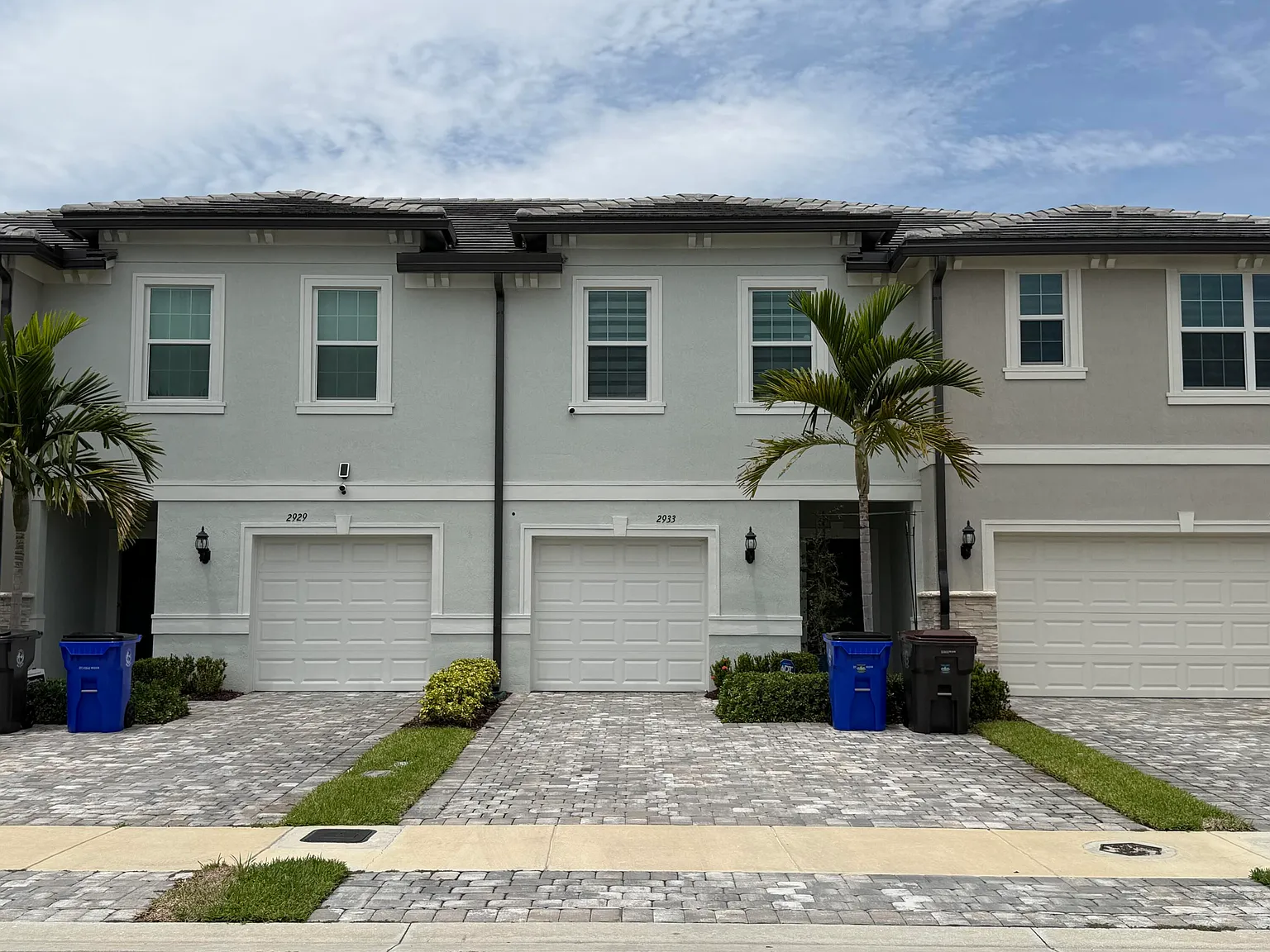 3 bed, 2.5 bath, 1516 sqft, $3,500 — Photo 1