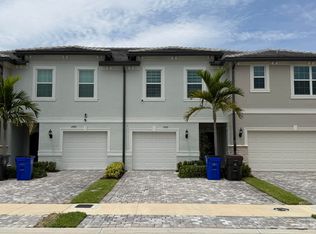 2933 Olivia Ave, Fort Lauderdale, FL 33311