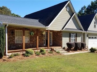 179 Praters Creek Rd, Pickens, SC 29671