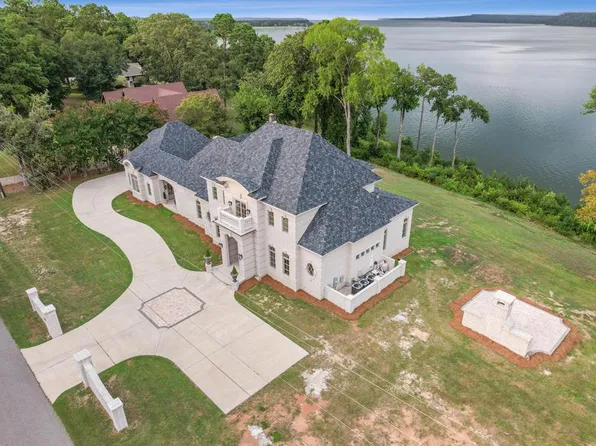 547 Saint Francis Rd, Eufaula, AL 36027