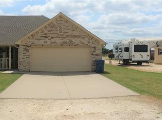112 Rabbit Shadow Trl, Whitney, TX 76692
