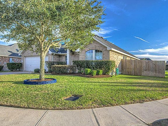 3rd image of 7708 Misty Lake Ln