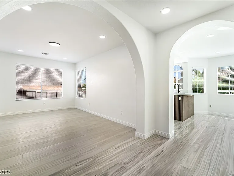 9417 Low Tide Ct — Photo 9