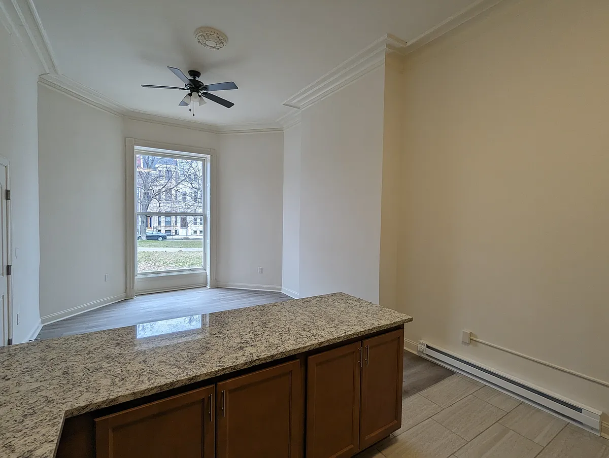 Photo 2 of 10 - 1814 Eutaw Pl - Baltimore, MD Building Photo - 1814 Eutaw Pl