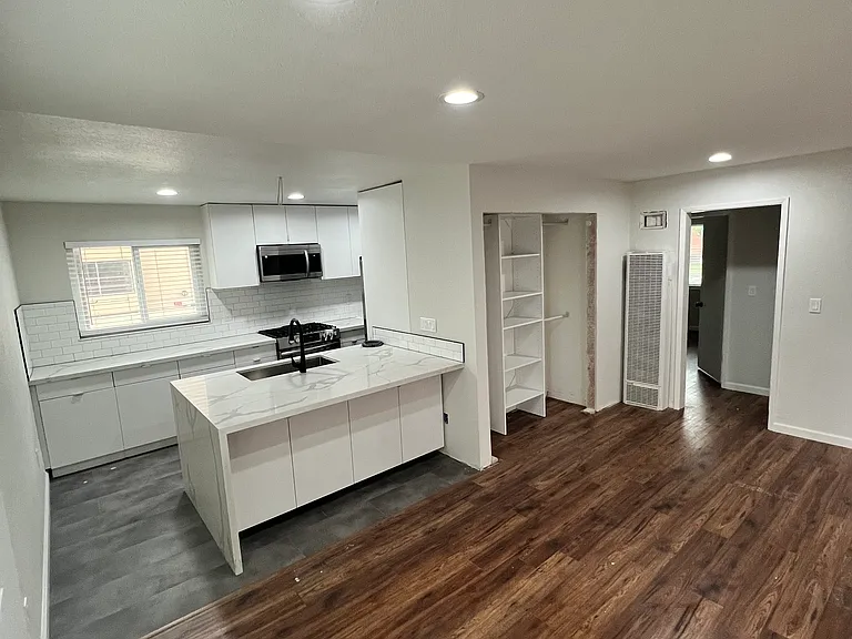 405 S 7th St #7 — Photo 7