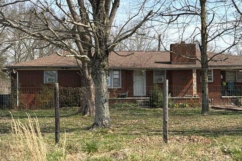 1st image of 13 Minnie Brown Rd