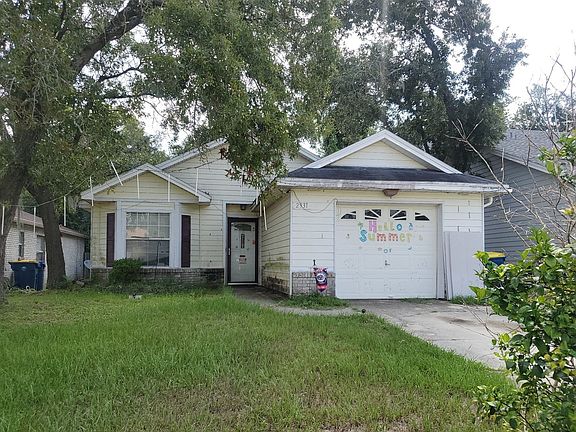 2nd image of 2931 Mikris Dr E