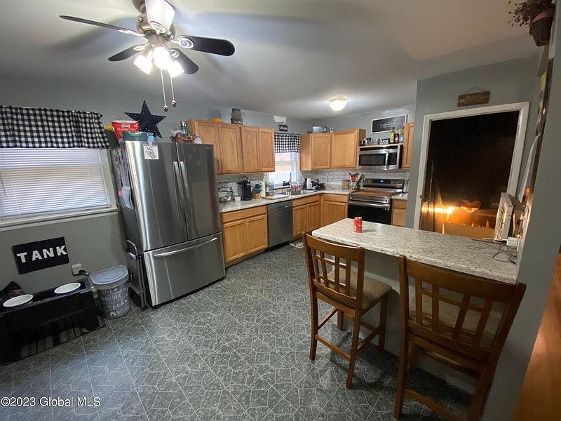 4th image of 22 Joe Green Road