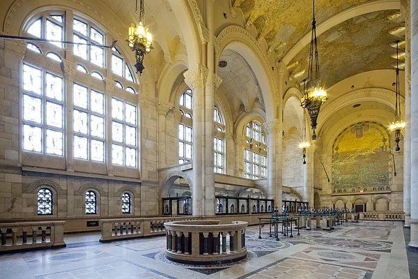 Sold by Compass | media 15