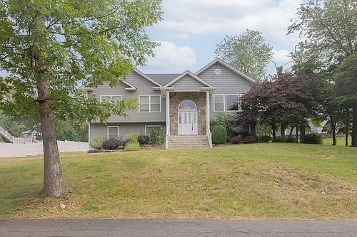 69 Heights Rd Photo 1