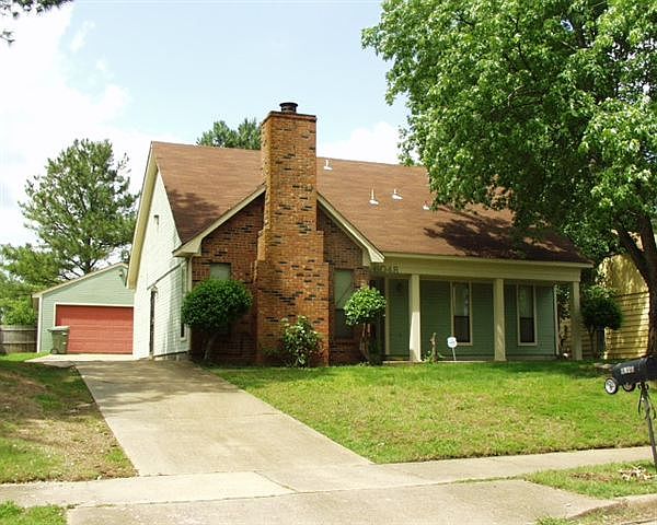 6048 Whisper Valley Front