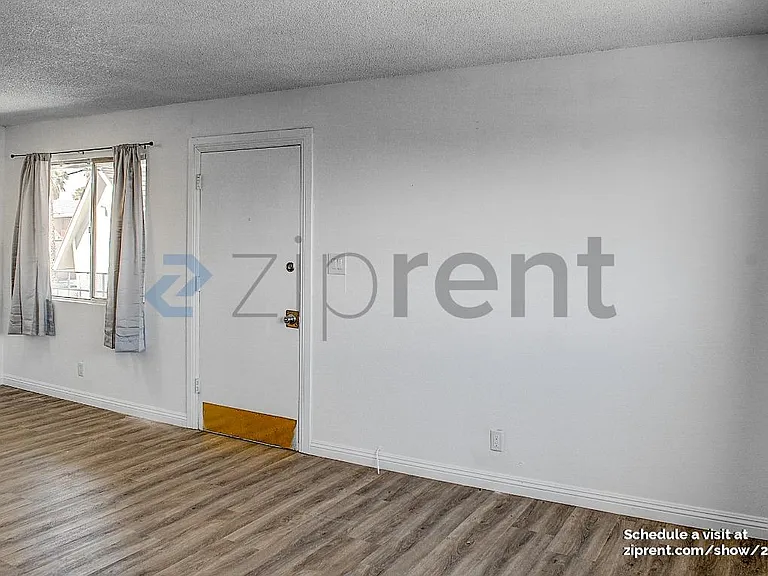 204 Orland St #8 — Photo 2