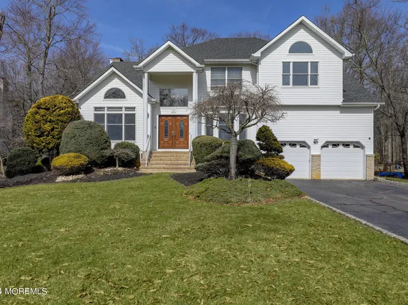 50 Oxford Road, Manalapan, NJ 07726