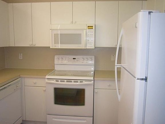 2nd image of 12300 SW 125th Ct
