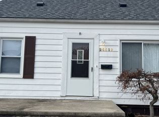 24519 Valley Ave, Eastpointe, MI 48021