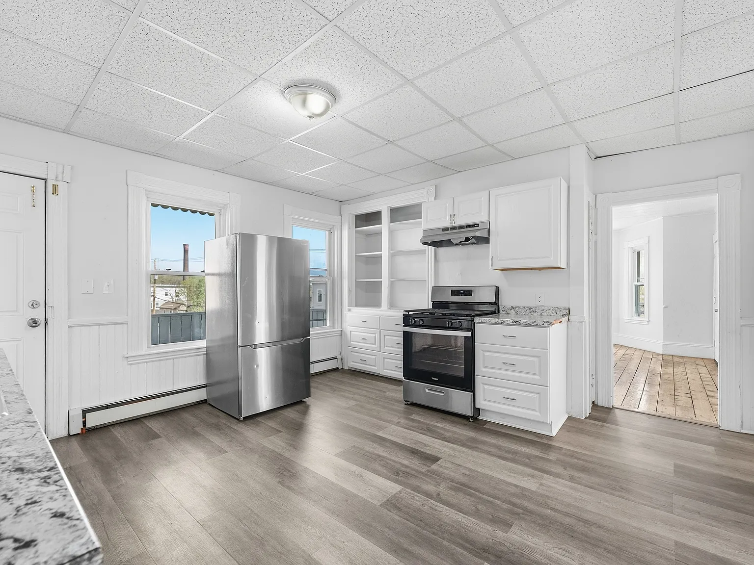 3 bed, 850 sqft, $1,850 — Photo 1