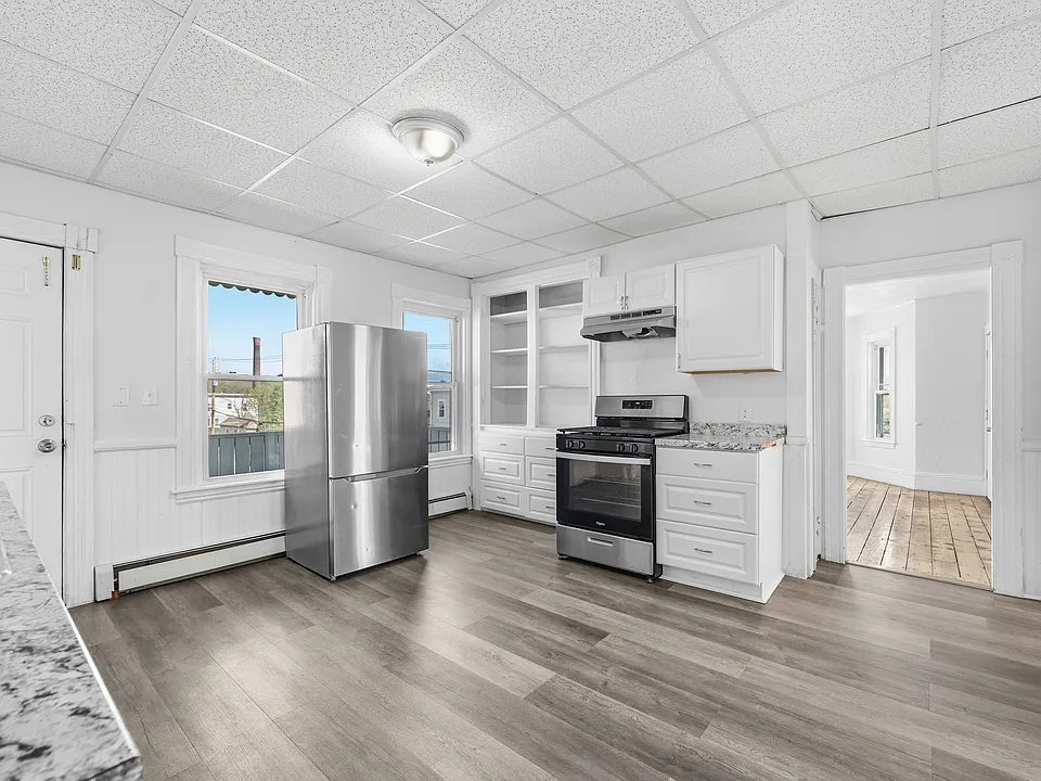 50 West St #3