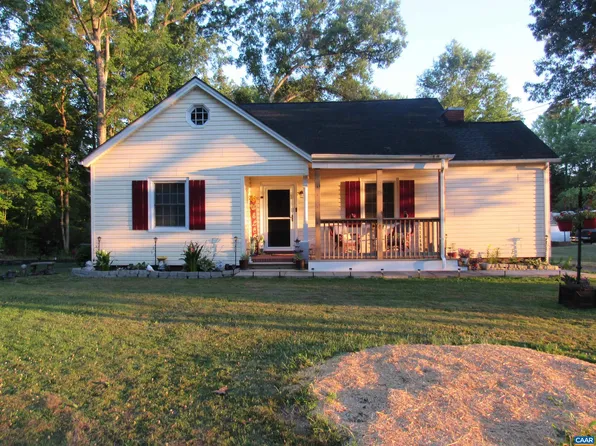 4701 Davis Hwy, Louisa, VA 23093