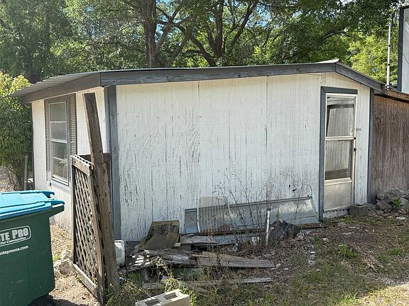 4th image of 739 Drake Acres Rd #5