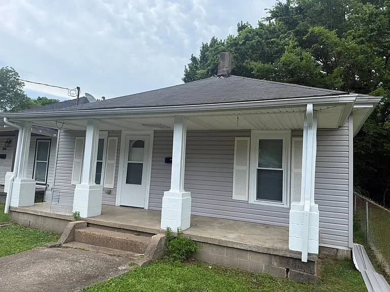 308 Jarrett St — Photo 1