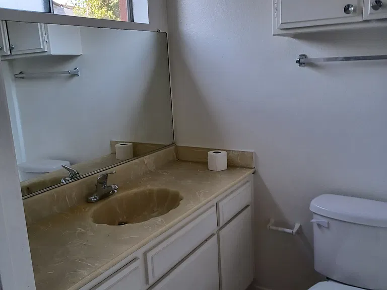 5038 Laurel Canyon Blvd #10 — Photo 6