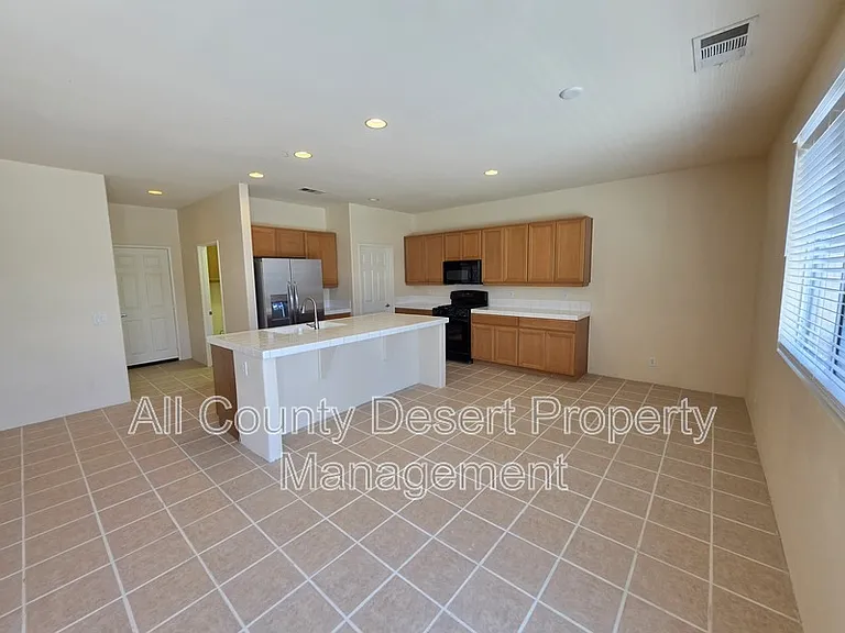 47471 Harbour Lights Ln — Photo 4